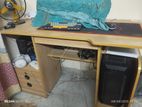 COMPUTER DESK