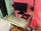 Computer table