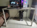 Computer table