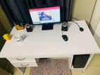 Computer Table (white)