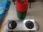 Cooker and Cylinder
