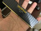 Corsair DDR4 Ram 4 GB