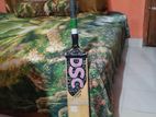 Cricket bat