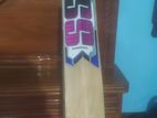 Cricket bat