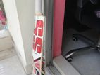 Cricket bat