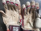 cricket hand Gloves