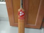 Cricket SG bat