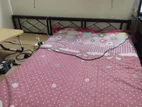 ডাবল লোহার খাট