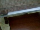 ডাইনিং টেবিল