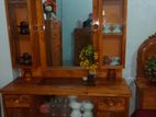 Dressing table