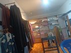 ডেকোরেশন, মালামাল সহ কাপড়ের দোকান বিক্রি