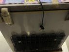 Deep fridge singer