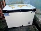 Deep fridge (Walton)