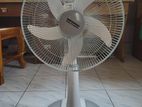 Defender KTH-2986HRS Rechargeable Fan