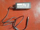 Dell adaptor chargar/