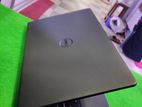 Dell core i5 5th gen: 4 gb ram/500 hdd