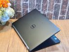 Dell core i7 7th gen 16gb ram 512gb ssd 12.5" display