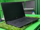 Dell i5 8th Gen 8+256 GB 15.6" FHD