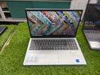 Dell Inspiron 3511 model Core i5 11generation ram 8gb ssd 128 GB 1TB HDD