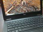 Dell Small Display. 12.5" at Laptop Corner* i5 6th gen ** 256/8 GB
