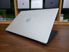 Dell XPS 13-9370||8th Gen Core i5||SSD 256 RAM 8 ||Ultra-Slim Nano Bezel