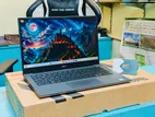 Dell XPS 13 i5-8th Gen 8/256GB Full HD Neno Display Laptop.