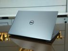 Dell XPS 9360| 13.3" 3K Touch| Core i5 7th Gen| 256GB NVMe| 8GB RAM