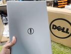 Dell XPS core i5 6th Gen ( 8/256GB )