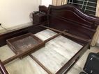 Deluxe king size bed