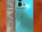 Vivo v25 (Used)