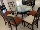 Dining table Made in Canada