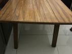 Dinning table উপরের অংশ আলাদা করা যায়