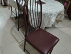 Dinning Table with 4 Chair Good Conditions