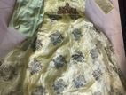 Gown sell