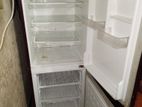 Frige for sell