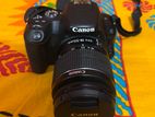 DSLR Cannon 200D