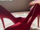 DUBAI high heels unused(red)