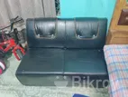 দুই সিটের সোফা বিক্রি হবে