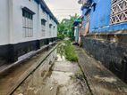 এই বাড়িটি বিক্রি হবে