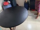 এইটি সুধু একটি টেবিল।