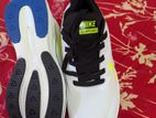 Sneaker for sell