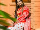 একদম কম দামে মধ্যে নতুন কোয়ালিটির শাড়ি