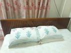 Ekti Bed Sell Hobe.