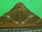 একটা খাট বিক্রি হবে।