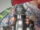 একটি ক্যামেরা বিক্রি করা হবে Cannon 500d... 50 Mm Yongnuo Prime Lens