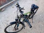 Electric cycle (almost new condition}