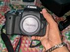 Canon 750D