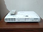 Epson Eb-1770w Wireless Projector Made In Japan