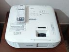 EPSON EB-2042 PROJECTOR 4400 ANSI Lumens Made in Philippine