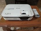 EPSON EB-X14 Projector.